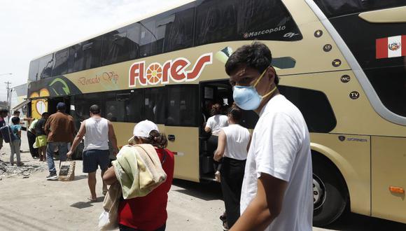 Viajes interprovinciales aéreos y terrestres volverán a funcionar este mes (Foto: GEC)