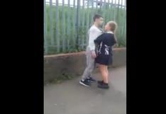 YouTube: Graban a niña de 14 años golpeando e insultando a joven