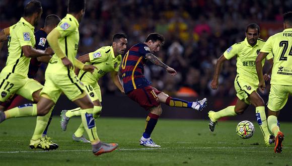 Lionel Messi le ha anotado al Levante en los últimos cuatro partidos disputados en el Camp No. (Foto: AFP)