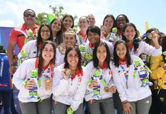 Nacieron fuera del Perú, pero su sangre hace que amen el país: las jugadoras de waterpolo que ganaron el oro en los Bolivarianos