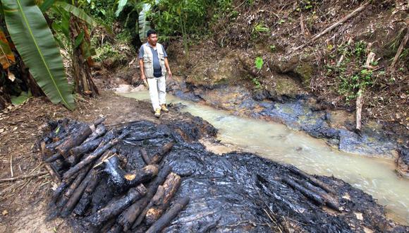 La medida fue tomada para impedir el avance del derrame de petróleo producido el pasado martes que afectó dicha localidad. Aquel día, el crudo avanzó hasta la quebrada Infiernillo, afluente del río Urituyacu. Según versión de la empresa, dicha fuga fue causada por terceros (Foto: referencial)