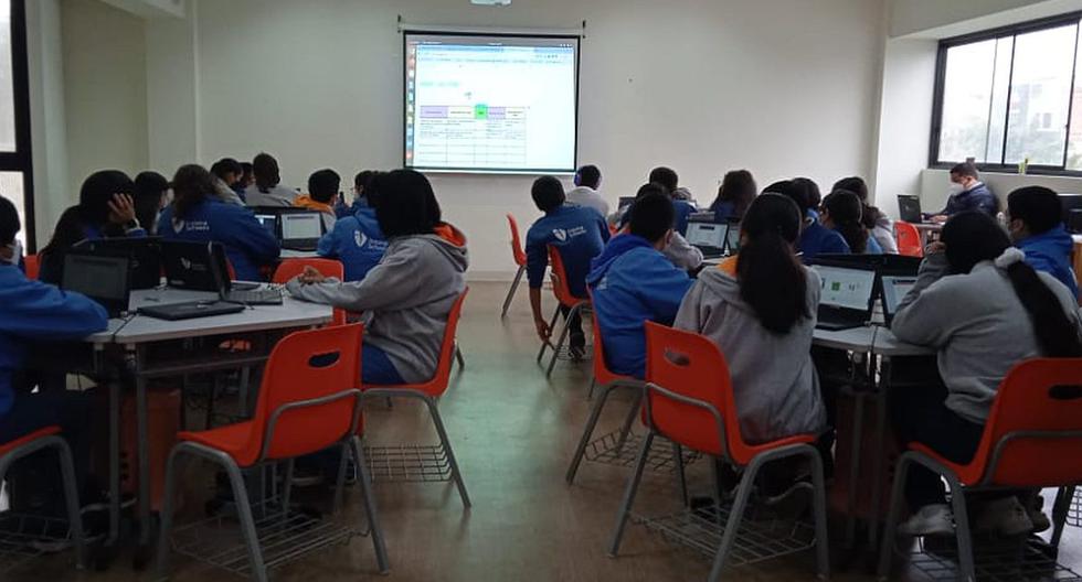 Los alumnos de Innova Schools retornaron a las clases presenciales y dan su opinión sobre las modalidades educativas. (Foto: Luana Thays Gil Reyes)