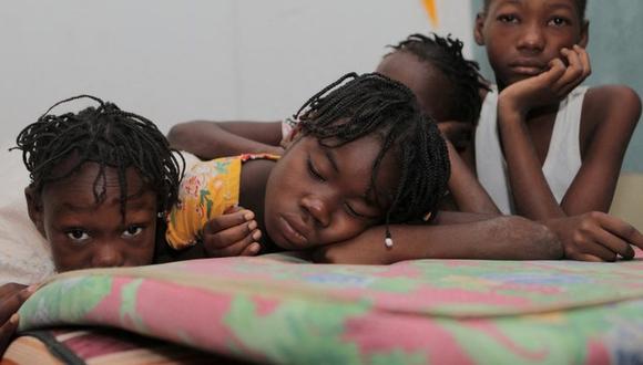 Cientos de menores están durmiendo en la institución Saint-Louis de Gonzague, en la capital de Haití. (REUTERS)
