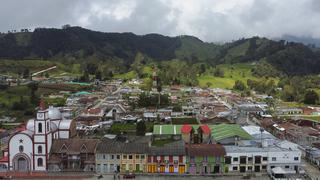 Volcán Nevado del Ruiz muestra sismicidad cambiante y sigue en alerta naranja