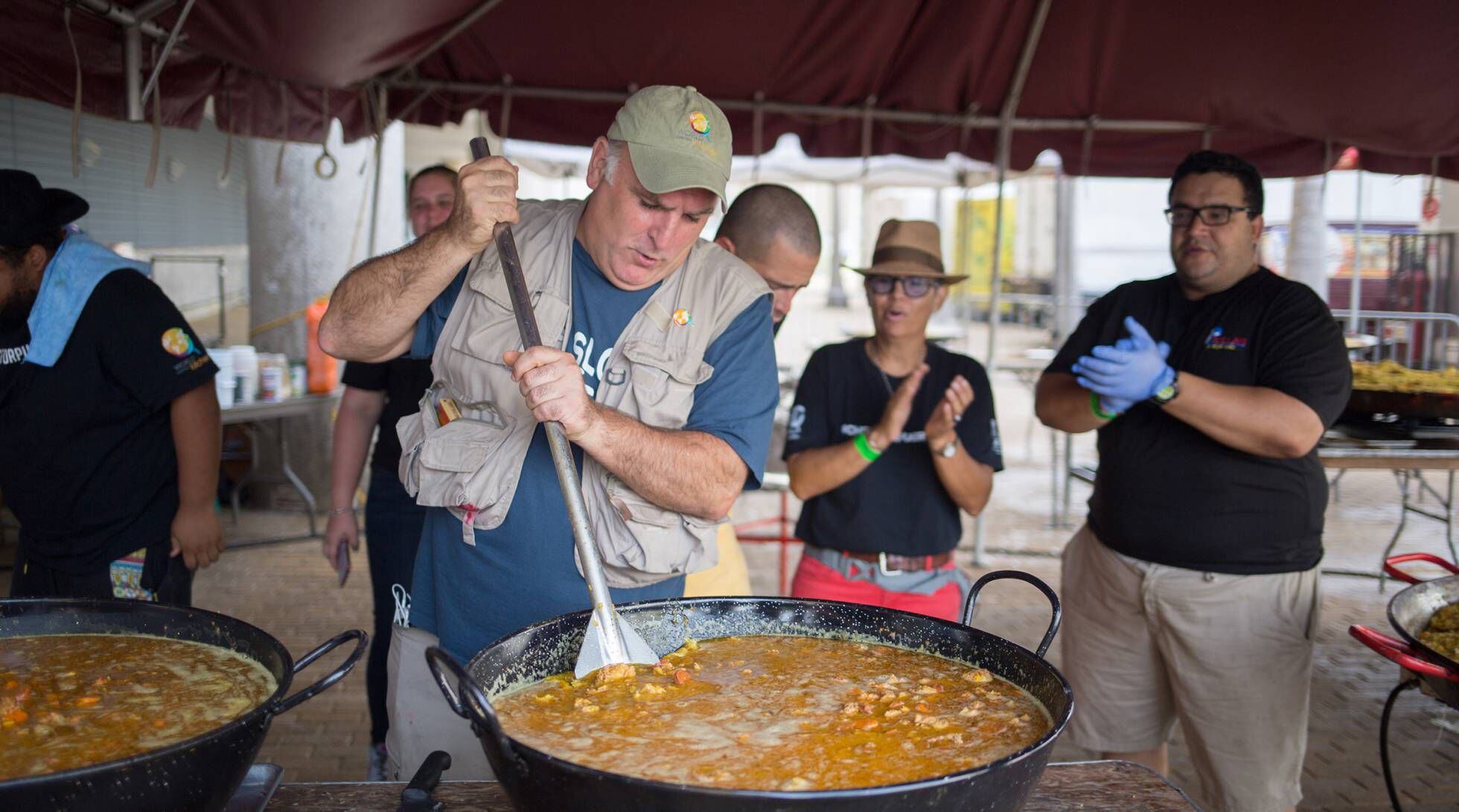José Andrés was awarded for his career and humanitarian work.  (Photo: CENTRAL WORLD KITCHEN)