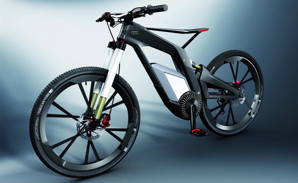 La Audi e-bike Wörthersee es una máquina deportiva de alto rendimiento. Es una de las primeras en aparecer en el 2012. Su motor eléctrico de 2,3 kW está conectado a la caja de pedalier. Permite una velocidad máxima de 80 km/h. La batería de iones de litio ofrece una autonomía de hasta 70 km.