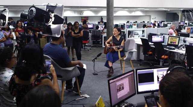 Así fue la visita de Natalia Lafourcade a El Comercio [FOTOS] - 7