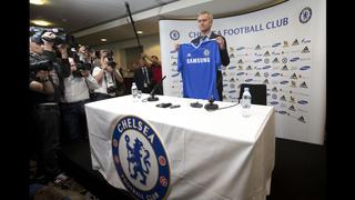 FOTOS: “Soy el happy one” dijo Mourinho al ser presentado hoy en su nueva etapa como DT del Chelsea