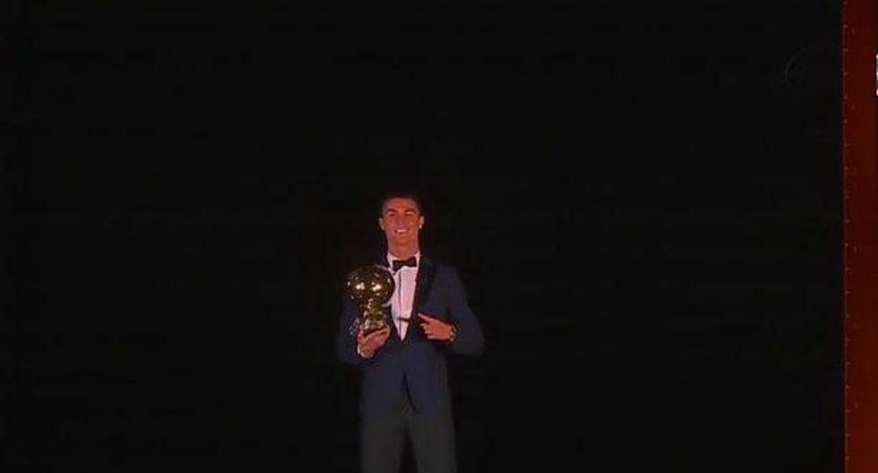 La ceremonia del Balón de Oro tuvo lugar este miércoles en la Torre Eiffel de París con Cristiano Ronaldo como protagonista. (Video: FOX Sports)
