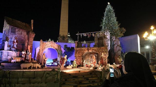 Vaticano inaugura impresionante nacimiento y árbol de Navidad - 7