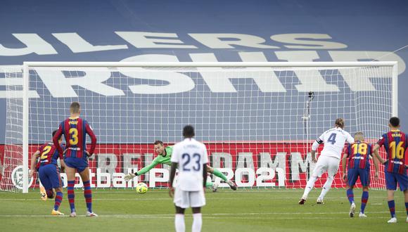 Sergio Ramos convirtió el 2-1 a favor del Real Madrid