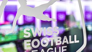 El drama en el fútbol de Suiza: un club despide a nueve jugadores pero igual se volverá a jugar