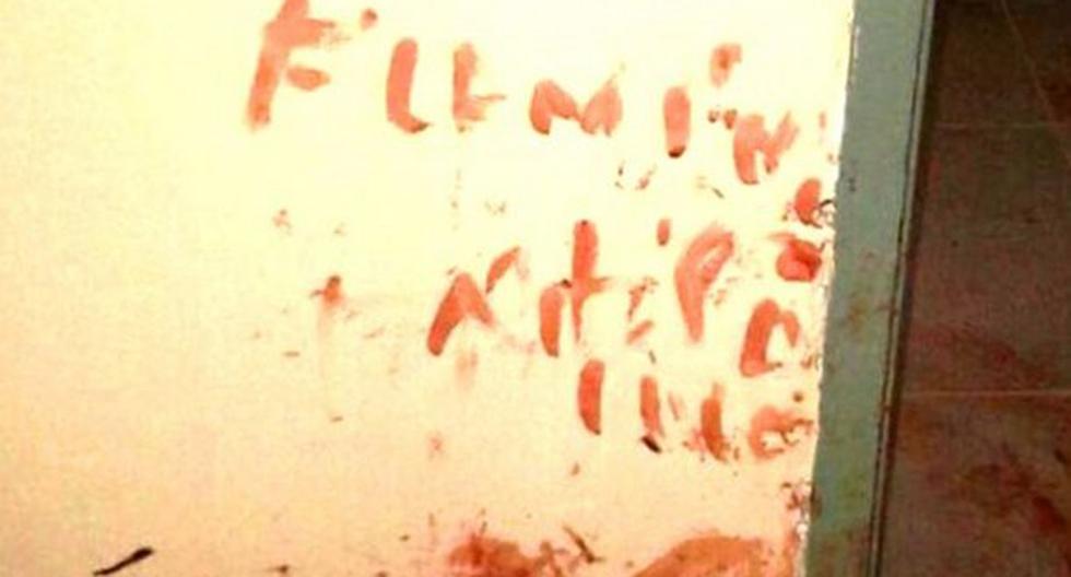 Estaba escrito con sangre \'Flaminino albañil\'. (Foto: Infobae)