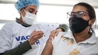 Sao Paulo lanza campaña de 34 horas para terminar de vacunar contra el COVID-19 a los adultos de la ciudad