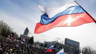 Ucrania y Rusia hablan por primera vez desde inicio de crisis