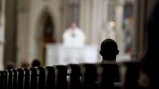Chile: Vaticano expulsa a sacerdote acusado de abusos sexuales