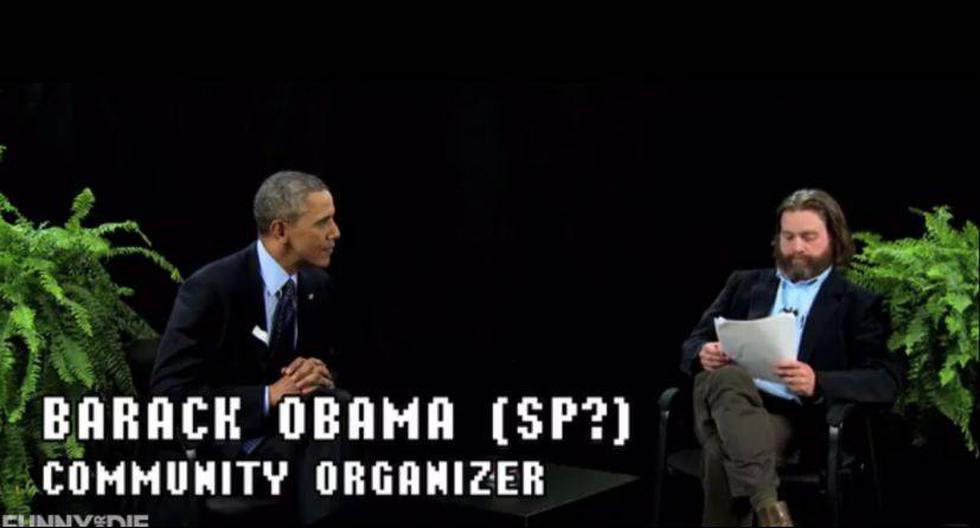 Barack Obama fue presentado como un organizador de comunidades. (Captura: Funny or Die)