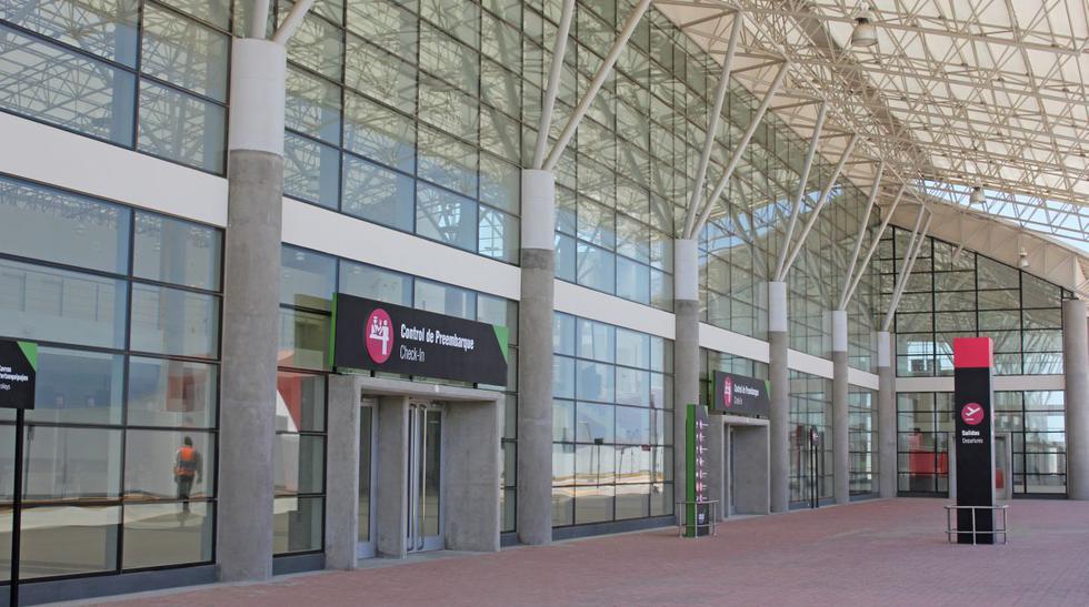 3. La modernizaci&oacute;n del aeropuerto internacional de Pisco  demand&oacute; una inversi&oacute;n de S/. 116.3 millones (sin IGV). El plazo de ejecuci&oacute;n, supervisado por OSITRAN, fue de 32 meses.  (Foto: Ositran)