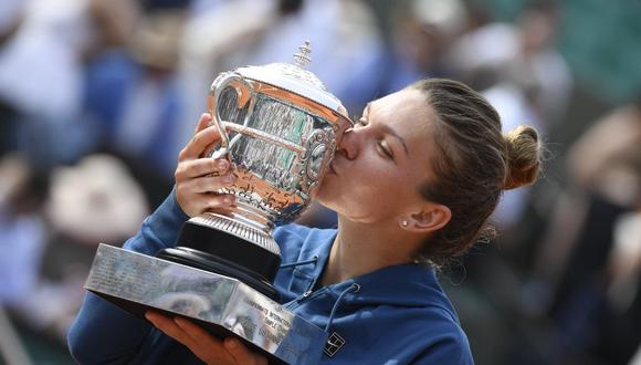 La número 1 del mundo, Simona Halep, derrotó en tres sets a la estadounidense Sloane Stephens y conquistó su primer Roland Garros. (Foto: web oficial)