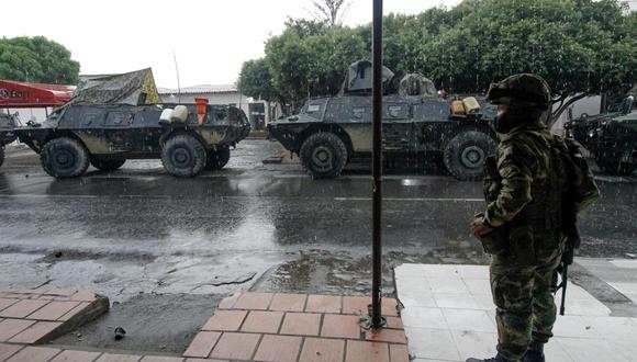 Colombia reforzará su presencia militar en la frontera que comparte con Brasil y Perú como medida para evitar casos importados de coronavirus. (Foto referencial: AFP/Schneyder MENDOZA)