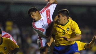 Perú vs. Brasil: Municipal alienta a la bicolor y recuerda gol de Pajuelo tras centro de Tempone
