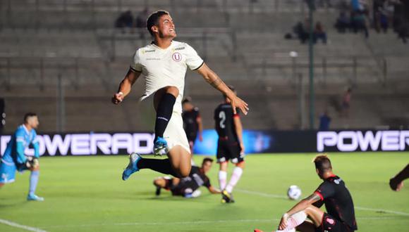 Alexander Succar marcó el segundo gol de Universitario ante Huracán. | Foto: @Universitario
