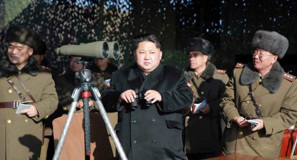 El líder Kim Jong-un supervisó desde la sala de mando la operación, según mostró la televisión estatal norcoreana (KC(Foto: EFE)