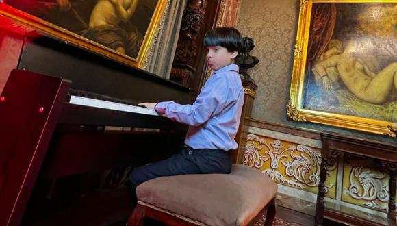 Mauro Lionel, el niño prodigio del piano, llega al Teatro Municipal de Lima con su musical. (Foto: Instagram)