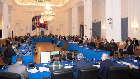 La OEA se reunió este miércoles para analizar la crisis en el Perú. (Foto: EFE).