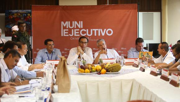 El presidente, Martín Vizcarra, y el primer ministro, César Villanueva, encabezaron el Muni Ejecutivo Extraordinario que se llevó a cabo en Pucallpa este viernes 4 de mayo. (Andina)