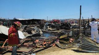 Nueve familias pierden todo por incendio en Paita