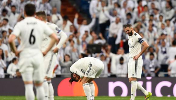El Real Madrid pasó la mayor vergüenza de los últimos diez años, después de que fuera humillado en casa por el Ajax. El global fue 5-3 a favor de los neerlandeses. (Foto: AFP)