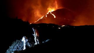 EN VIVO | Un mes de humo, lava y devastación por el volcán de La Palma | FOTOS