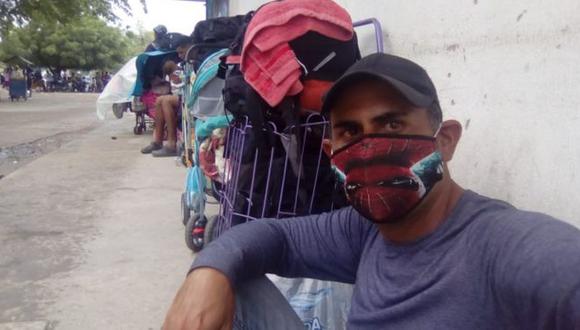 Luis es uno de los miles de venezolanos que se quedaron sin trabajo por la pandemia de coronavirus y regresaron a su país. (BBC).