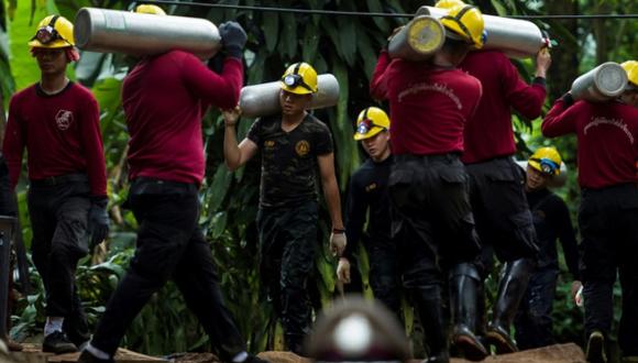 Tailandia: Realizan más de 100 perforaciones para sacar a niños de cueva. (Foto: AFP)