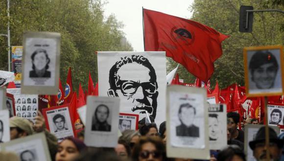 Chile recuerda a Allende a 43 años del golpe de Pinochet