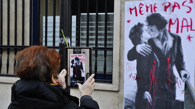 "París, te amo" y otros grafitis que denuncian el drama vivido - 15