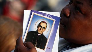El Papa proclama santo al arzobispo Oscar Romero, la voz de los pobres | FOTOS