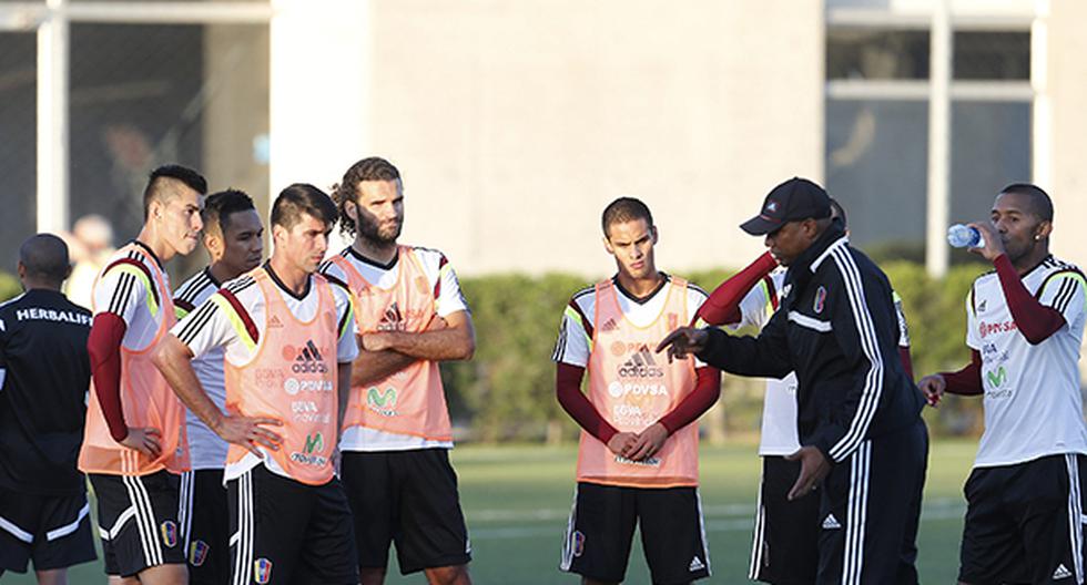 Noel San Vicente apuesta por los jugadores que ha convocado para el partido ante Perú (Foto: Internet)