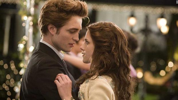 Robert Pattinson and Kristen Stewart in "Twilight," the movie that made them both movie stars.  (Photo: Summit)