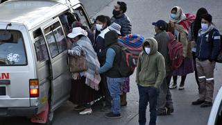 La Paz restringe actividades económicas para contener ola de coronavirus en Bolivia 