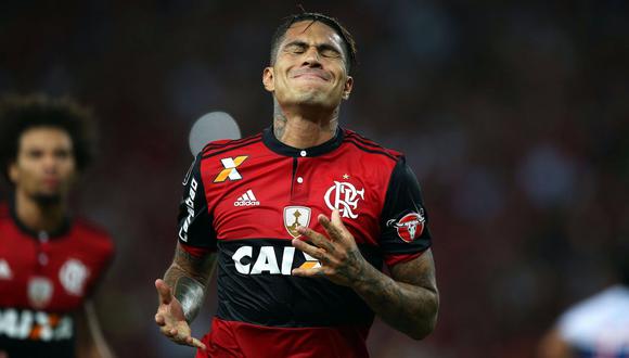 Paolo Guerrero no cede y su salida del Flamengo es inminente, afirma medio brasileño. (Foto: AFP)