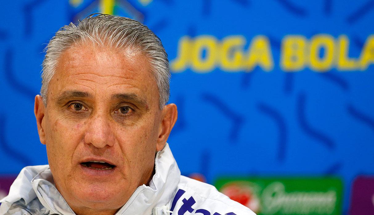 Tite tiene en mente al equipo de Brasil que debutará ante Bolivia este viernes en la Copa América y sería con... (Foto: Reuters)