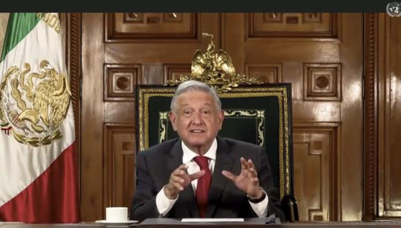 En esta imagen tomada del video de UNTV, Andrés Manuel López Obrador, presidente de México, habla en un mensaje pregrabado que fue reproducido durante la 75a sesión de la Asamblea General de las Naciones Unidas. (AP/UNTV).