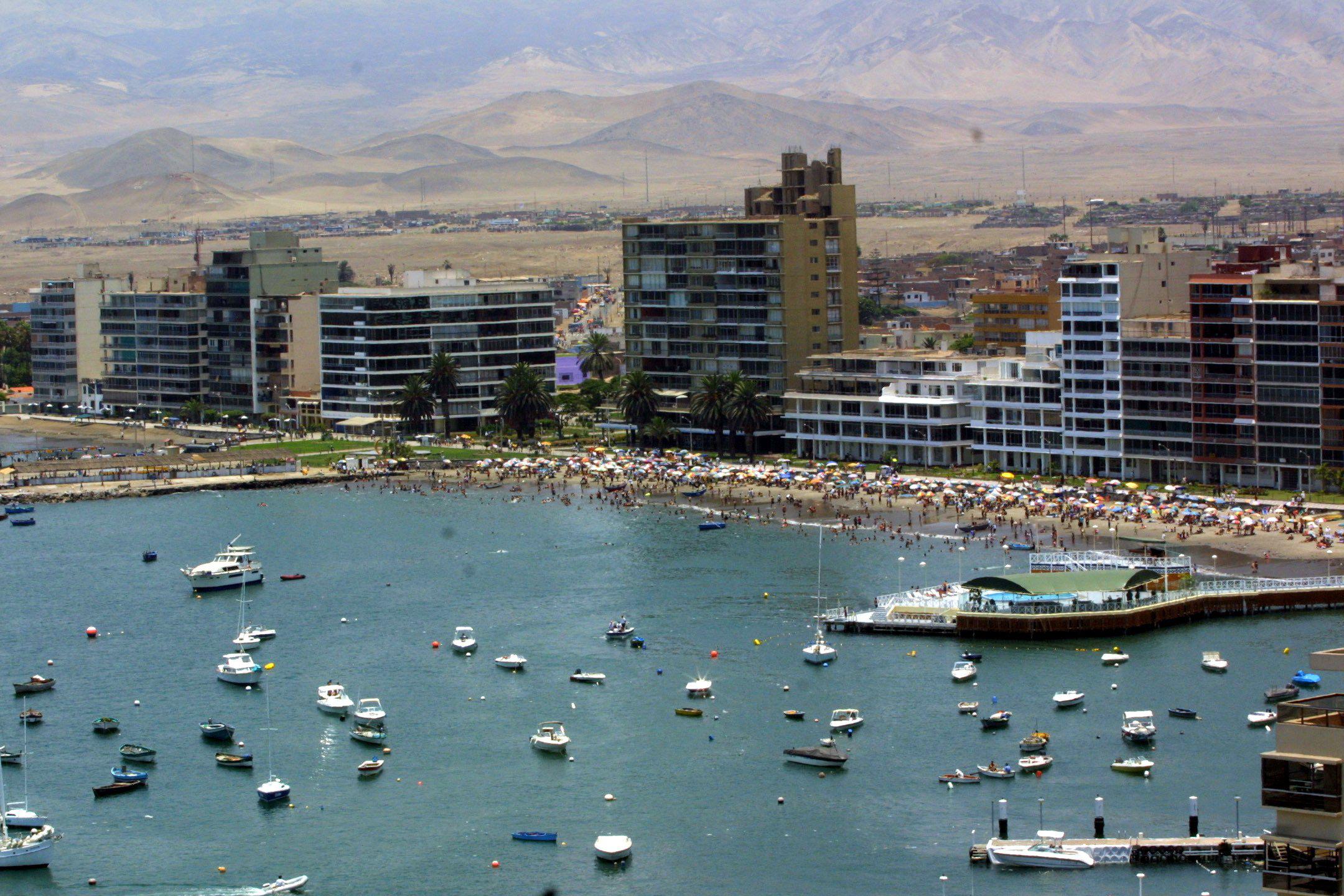 Ancón, la playa ideal para un destierro glorioso de tres meses.