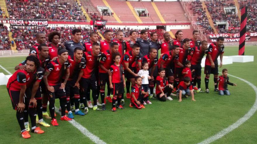 Universitario vs. Melgar empataron 0-0 por la 'Noche Rojinegra' - 2