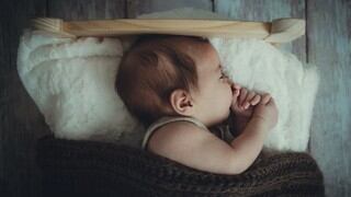 Consejos que te ayudarán a que tu bebé duerma toda la noche