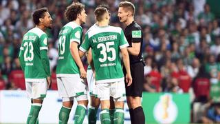 Penal mal cobrado propició la eliminación del Werder Bremen en la Copa de Alemania
