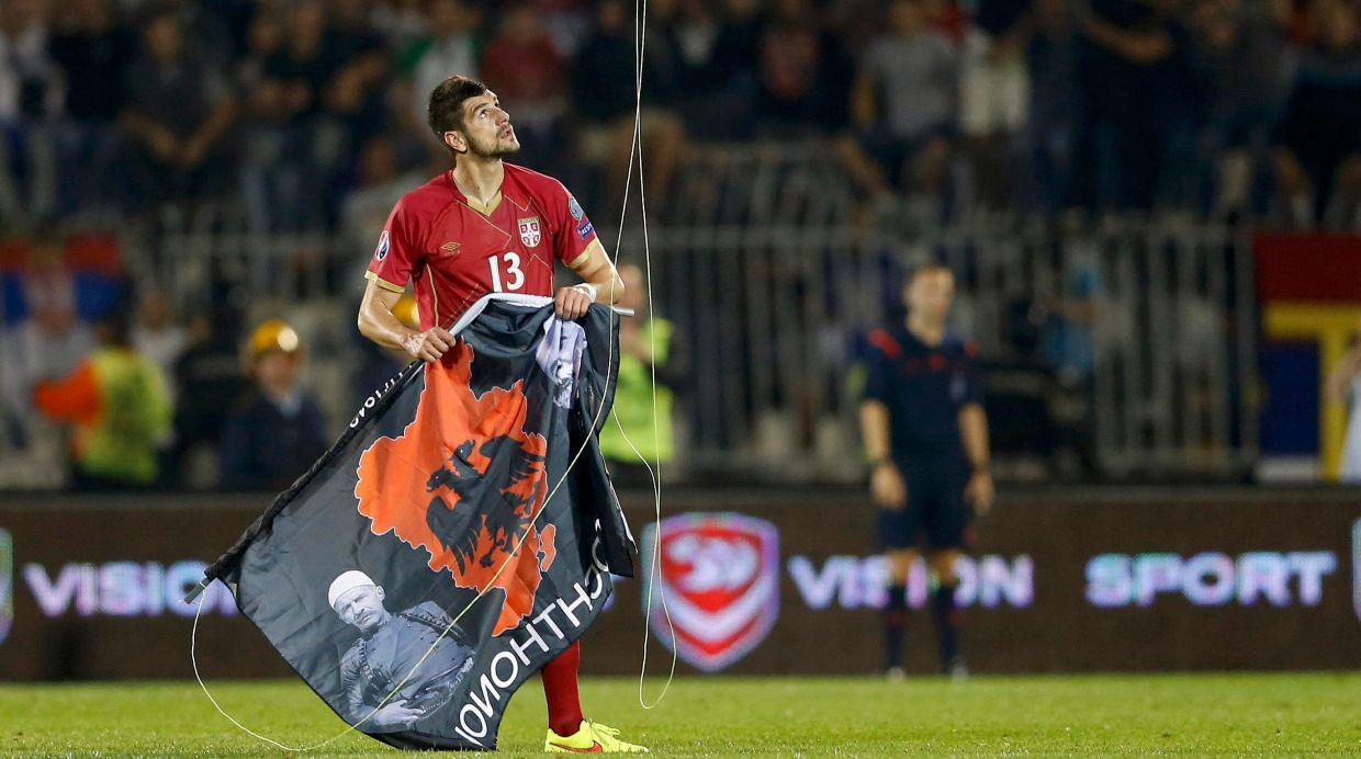 Serbia vs. Albania: la violencia estuvo presente en el duelo  - 1