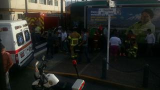 Barranco: choque de bus con ambulancia deja 3 heridos